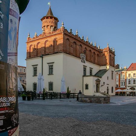 Euro Aparthotel Tarnów Dış mekan fotoğraf