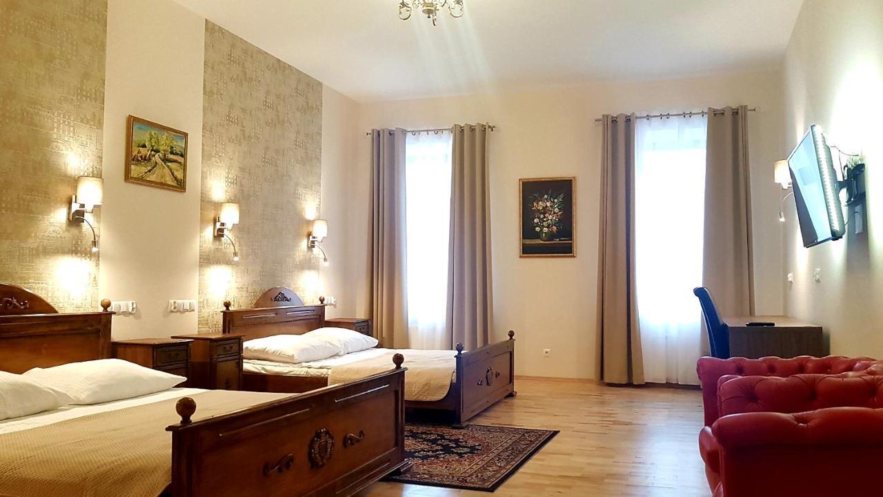 Euro Aparthotel Tarnów Dış mekan fotoğraf