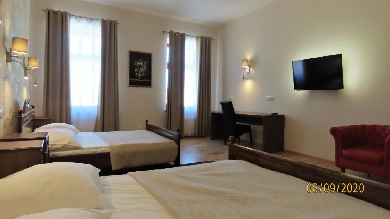 Euro Aparthotel Tarnów Dış mekan fotoğraf