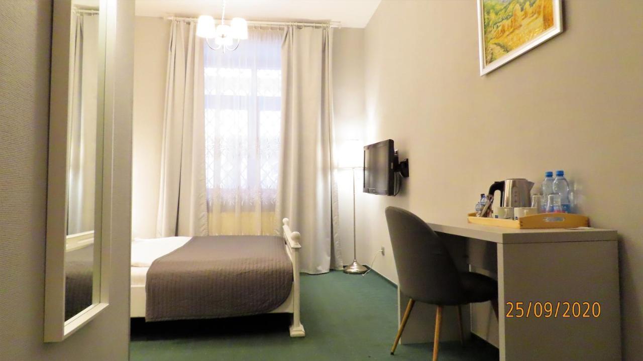 Euro Aparthotel Tarnów Oda fotoğraf