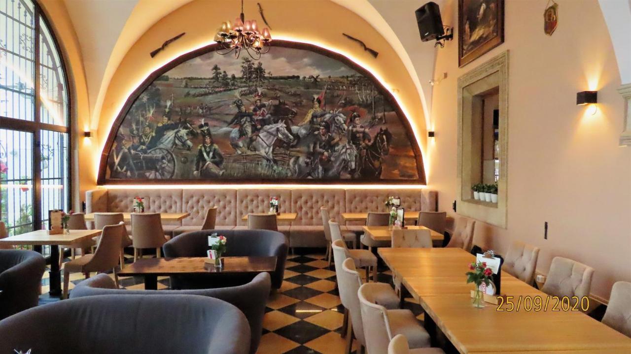 Euro Aparthotel Tarnów Dış mekan fotoğraf