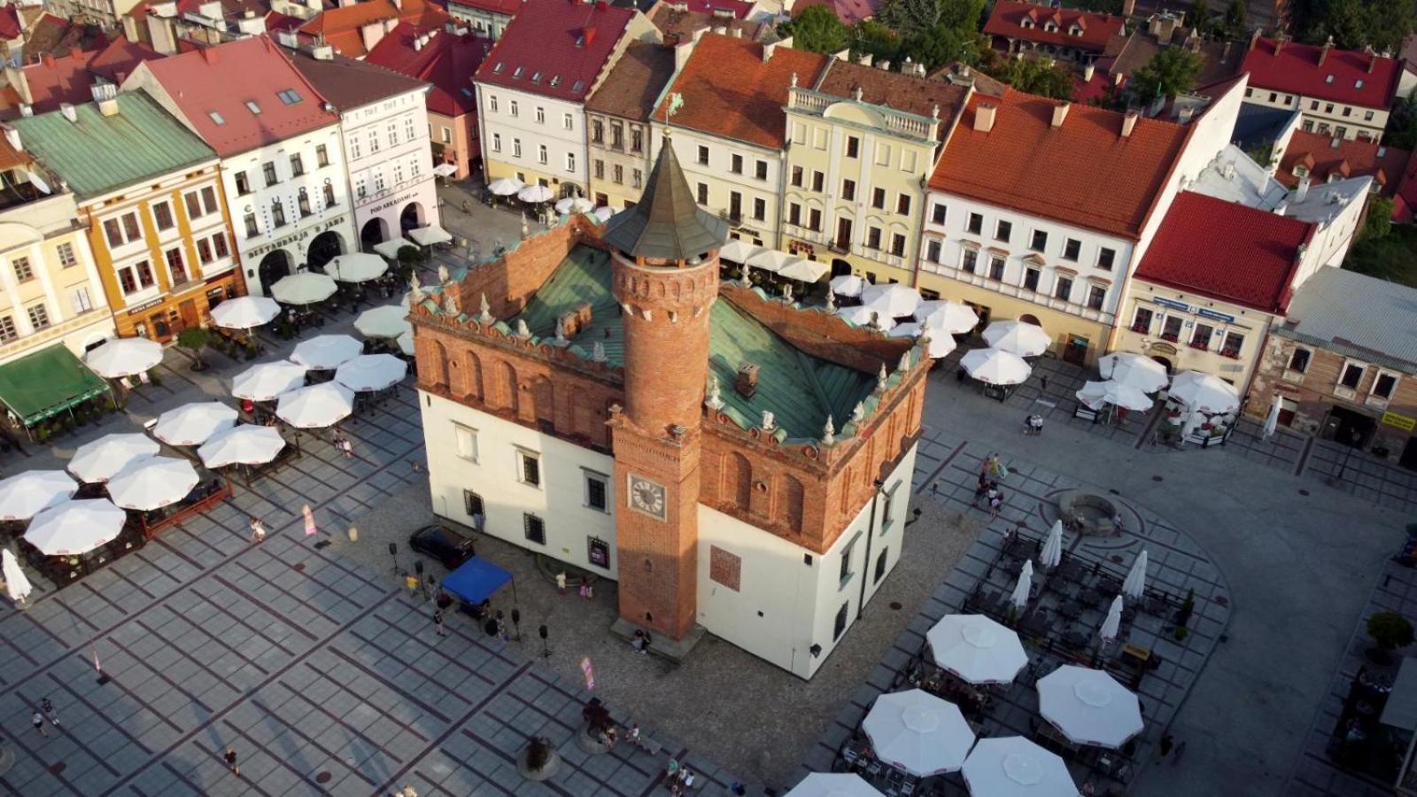 Euro Aparthotel Tarnów Dış mekan fotoğraf