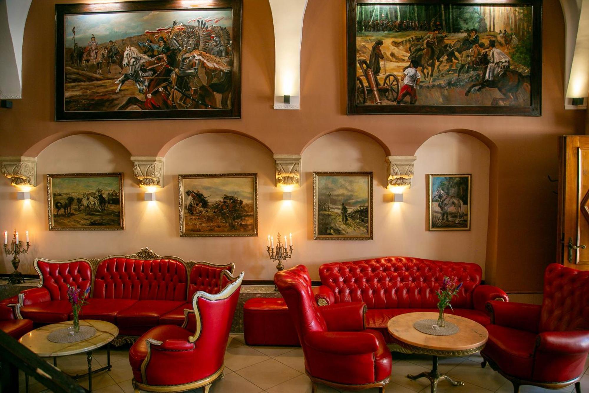 Euro Aparthotel Tarnów Dış mekan fotoğraf